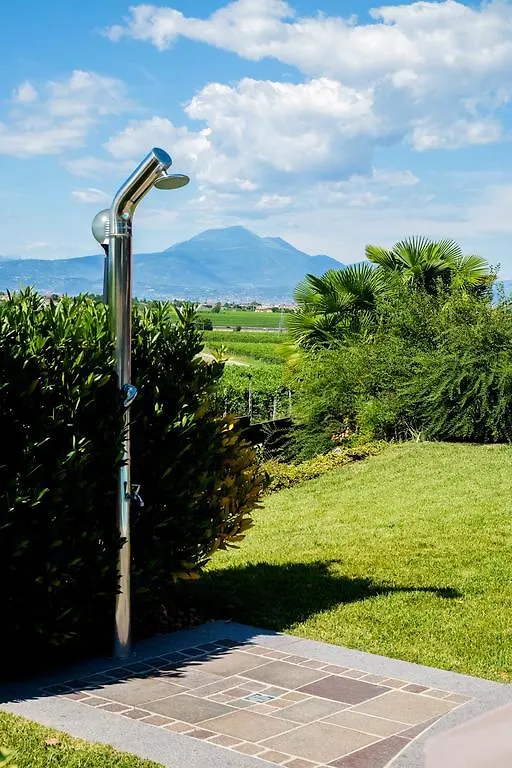 Sweet Life Bed & Breakfast Peschiera del Garda Italy